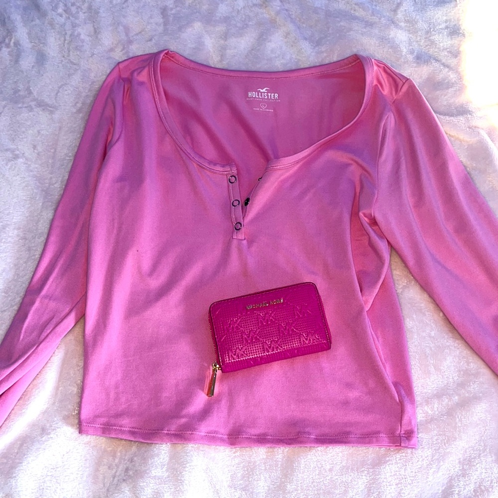Hollister shirt size large pink